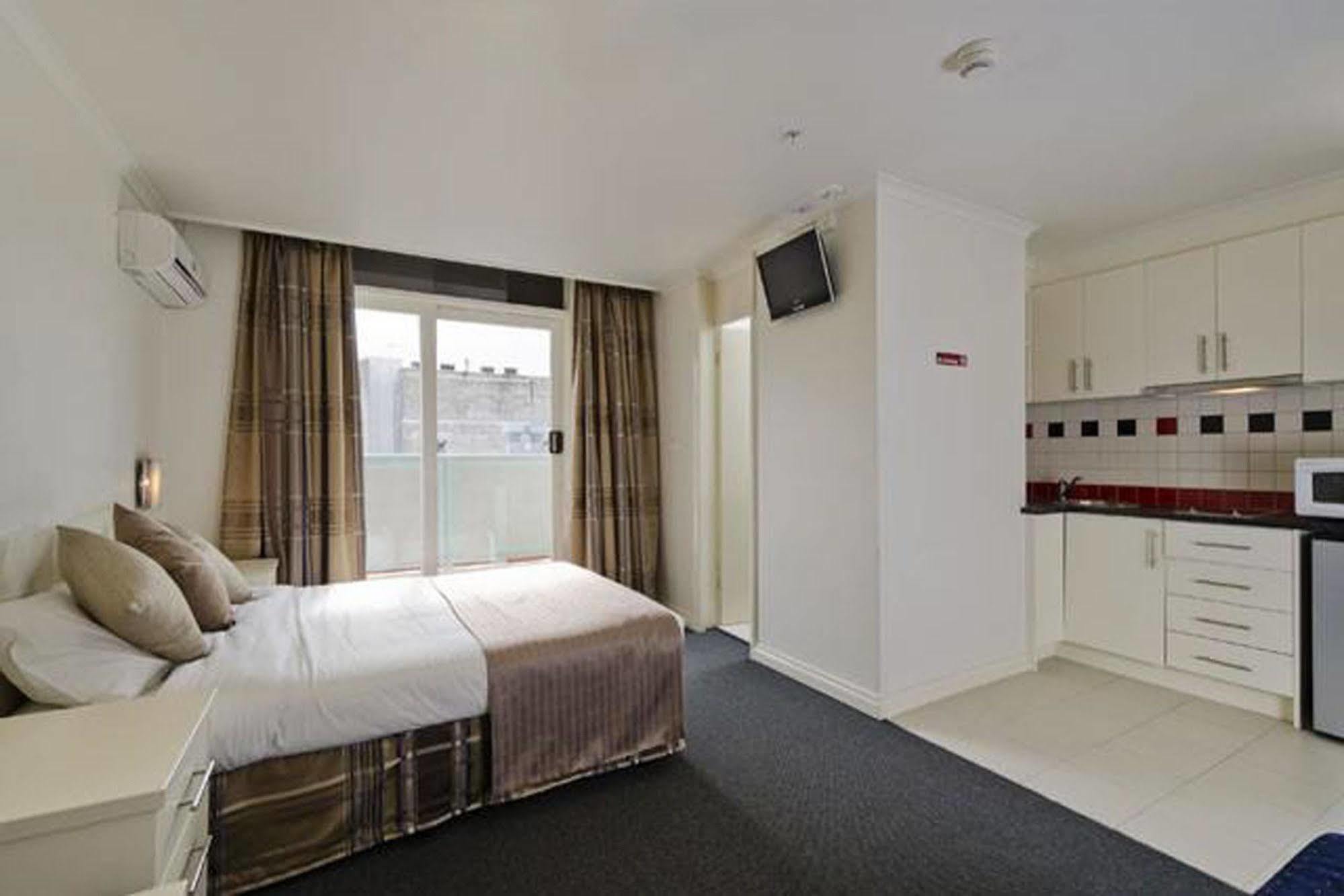 Carlton Lygon Lodge - Close To Melbourne Uni Zewnętrze zdjęcie